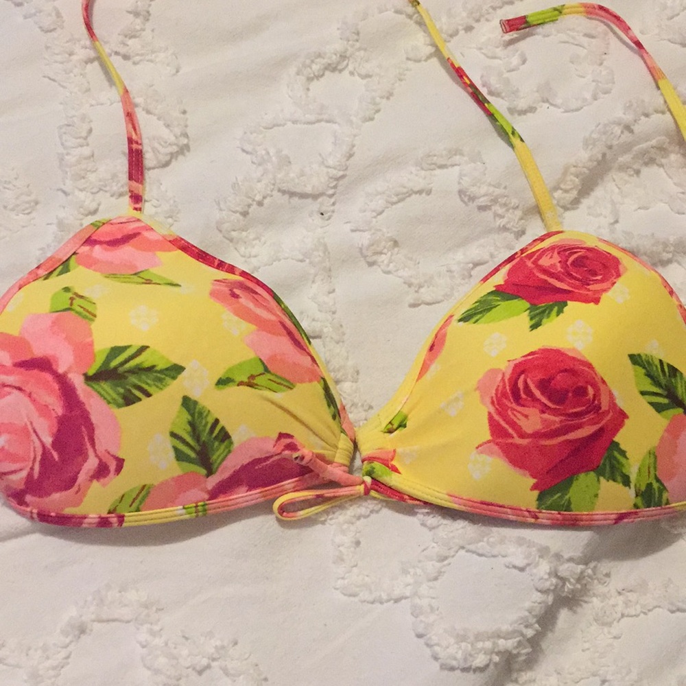 Swim top by Body Glove